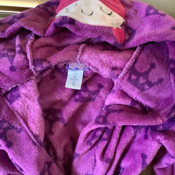 Girls Robe - Picture 3 of 3